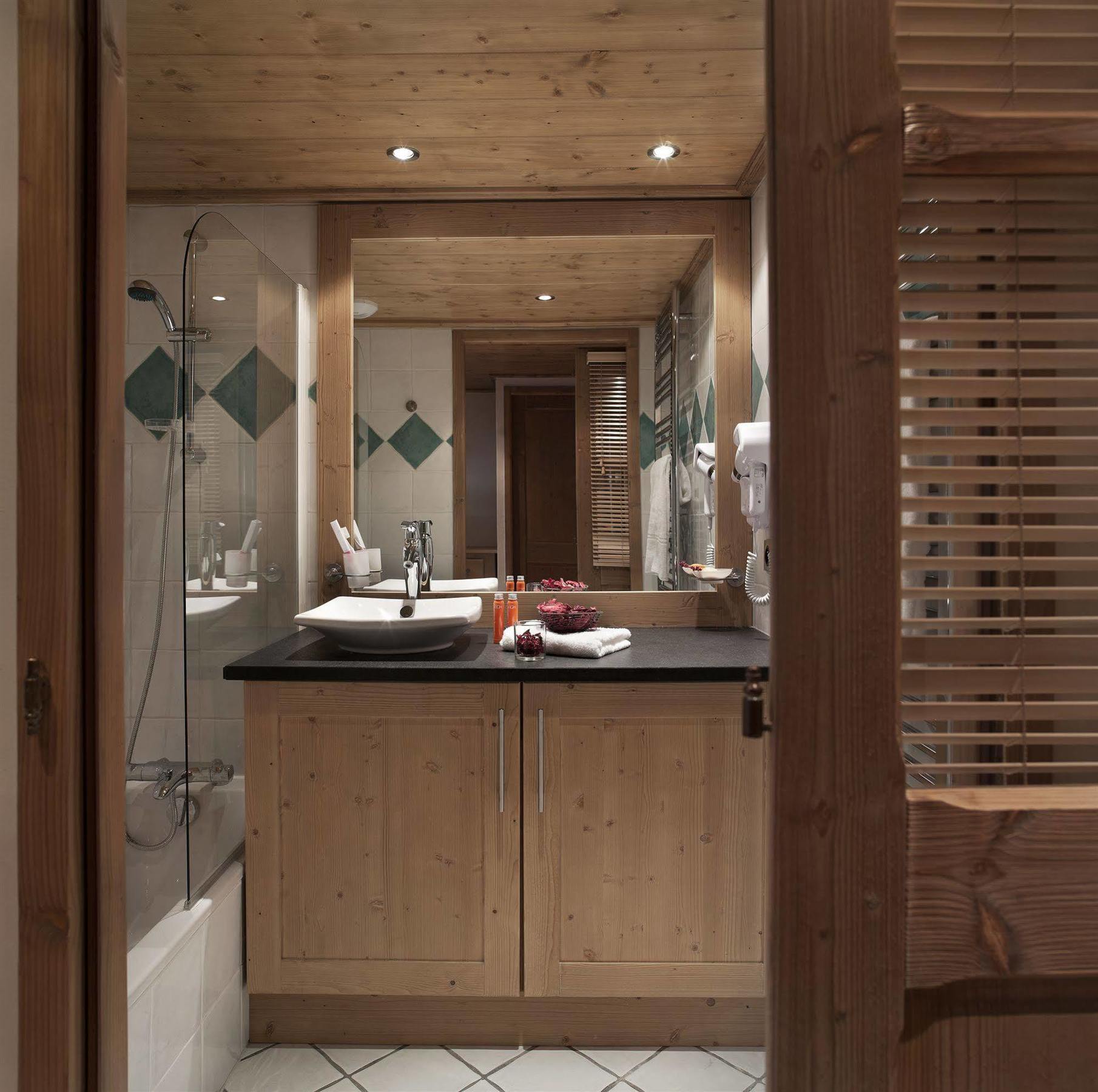 CGH Résidences&Spas Les Chalets de Jouvence Les Carroz d'Arâches Extérieur photo